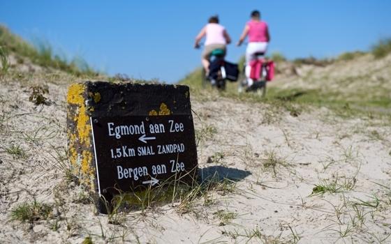 De Blaauboer, Vakantiehuisje เอ็กมอนด์อานเซ ภายนอก รูปภาพ